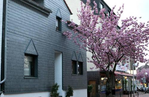 Annen Hotel | Gästehaus Kampik: Pet-Friendly Retreat with 9/10 Rating