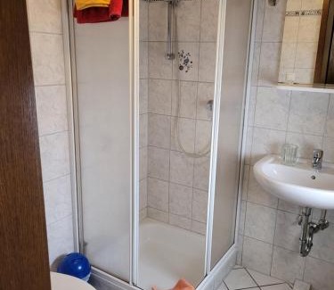Annen Hotel | Gästehaus Kampik: Pet-Friendly Retreat with 9/10 Rating