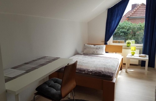 Trittau House | Family-Friendly Gästehaus Keßling with Kitchen Access