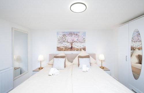 Geesthacht Hotel | Pet-Friendly Gästehaus "Kleines Stadtidyll" with Breakfast