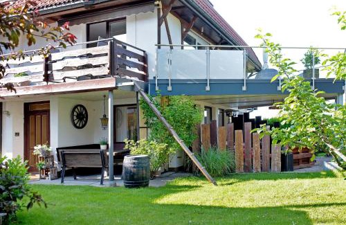 Hoechenschwand Apartment | Relax at Gästehaus Kunkelmann with Sauna & Family-Friendly Vibes