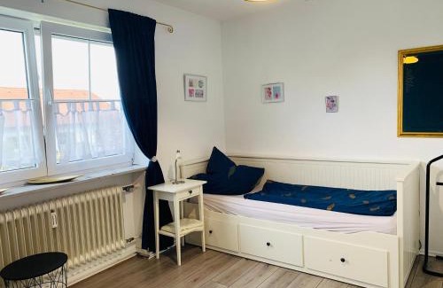 Gebrazhofen Apartment | Gästehaus Maria: Pet-Friendly Retreat with Kitchen Amenities