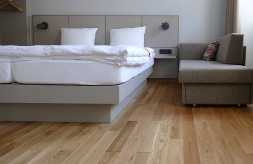 Speyer House | Guest-Favorite Gästehaus Maximilian with Spa and Dining Options