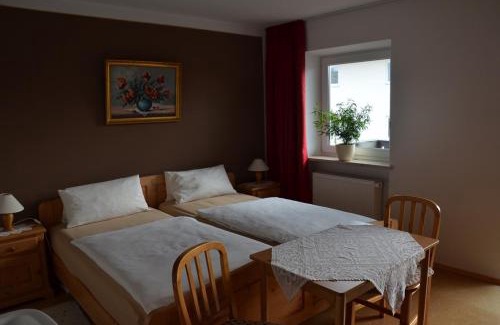 Rimsting House | Child-Friendly Retreat at Gästehaus Nigglhof - Top-Rated Stay