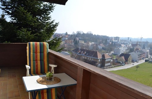 Bad Schallerbach House | Charming Gästehaus Pfisterer with Oceanfront Views