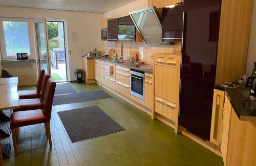 Pappenheim House | Budget-Friendly Gästehaus Rachinger with Family Amenities
