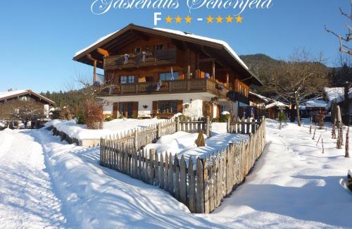 Blindau House | Gästehaus Schönfeld: Top-Rated Stay with Hot Tub & Kitchen