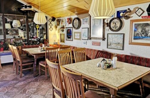 Kleinraming Bed & Breakfast | Gästehaus Schachnerhöhe: Pet-Friendly Oceanfront Retreat