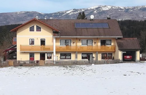 St. Oswald Hotel | Family-Friendly Getaway at Gästehaus Schreiner, Rated 8.8