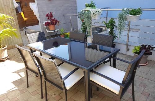 Rust Apartment | Cozy Gästehaus Schwien: Pet & Child Friendly Retreat