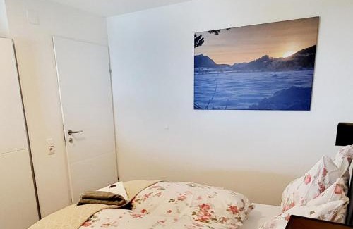 Hermagor-Pressegger See Apartment | Pet-Friendly Gästehaus Seewinkel with Oceanfront Views