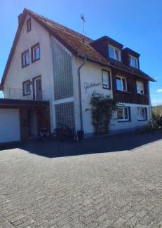 Wasserfall House | Family-Friendly Gästehaus Senger with Oceanfront Views