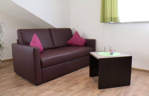 Waggershausen Hotel | Relaxing Retreat at Gästehaus Stock with Breakfast Included