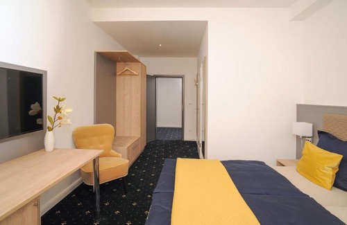 Elsterwerda Hotel | Welcoming Gästehaus Weinberge: Family-Friendly Retreat