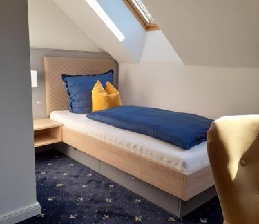 Elsterwerda Hotel | Welcoming Gästehaus Weinberge: Family-Friendly Retreat