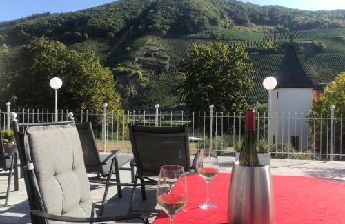 Trittenheim House | Pet-Friendly Gästehaus & Weingut Clüsserath-Weiler Stays