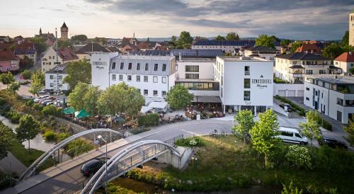 Straubing Apartment | Relax at Gästehaus Wenisch: Pet-Friendly with Spa & Dining