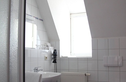 Wipfeld House | Guest Rated: Gästehaus Zehntgraf with Family-Friendly Amenities