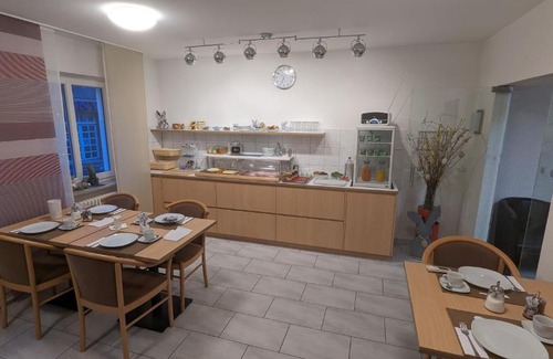 Diemershalde House | Family-Friendly Gästehaus Ziegler with Top Ratings