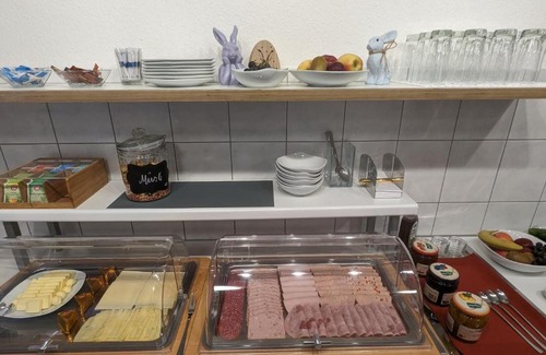Diemershalde House | Family-Friendly Gästehaus Ziegler with Top Ratings