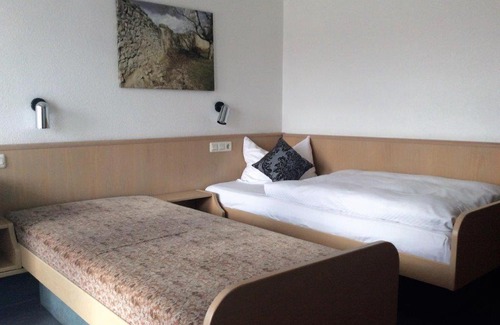 Gueglingen Bed & Breakfast | Family-Friendly Gästehause Löwen with Great Reviews