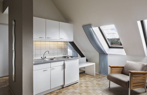 List Apartment | Exceptional Stay at Gästeresidenz PelikanViertel with Spa