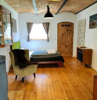 Heideblick Apartment | Inviting Gästesuite am Waldrand with Breakfast & Pet-Friendly