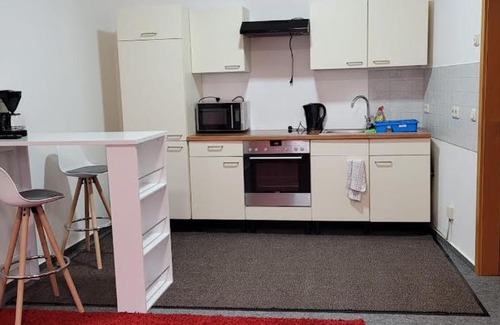 Salzwedel Apartment | Comfortable Gästewohnung Kristall 3 - Child-Friendly Stay