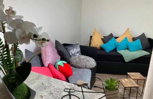 Rheindahlen-Land Apartment | Cozy Gästewohnung in Mönchengladbach with Breakfast Included