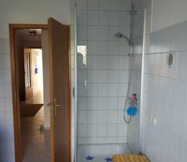 Jork Apartment | Wonderful J&O Guest Apartment by the River - Family Friendly