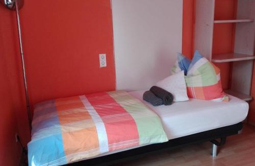 Neuhausen auf den Fildern Apartment | Family-Friendly Stay at Gästezimmer Fuchs - Great Reviews!