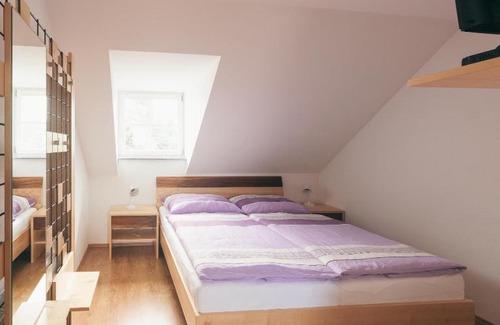 Windhaag bei Freistadt House | Welcoming Gästezimmer Sengstschmid: Family & Pet Friendly Stay