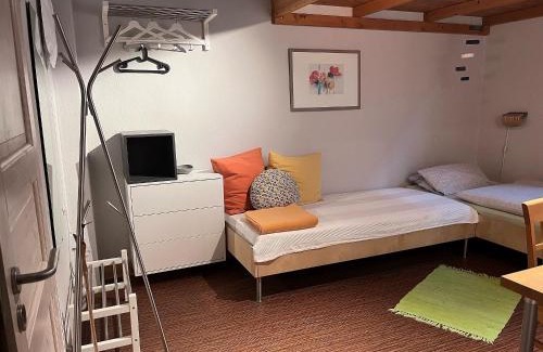 Calenberger Neustadt House | Family-Friendly Gästezimmer von der Tann with Kid Amenities