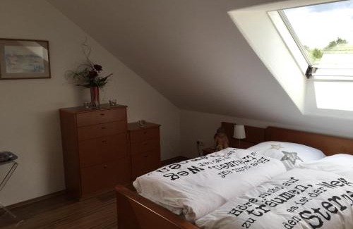 Buchenbach House | Guest-Favorite Rooms at Gästezimmer Hausäckerweg