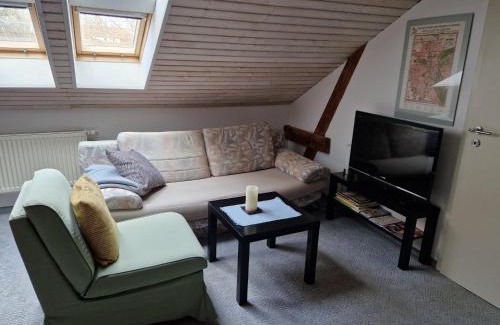 Weimar Bed & Breakfast | Budget-Friendly Gästezimmer John with Breakfast Included