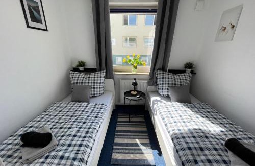 Wolfsburg House | Discover Gästezimmer Kreuzheide: Family-Friendly Retreat