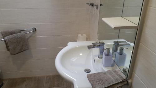 Langenselbold House | Family-Friendly Gästezimmer Langenselbold with High Ratings