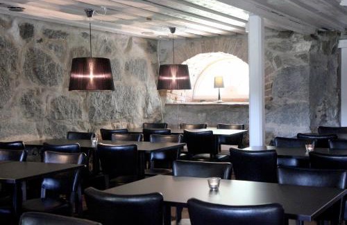 Galo Resort | Discover Gålö Havsbad: Oceanfront Cottages & Hostel Stay