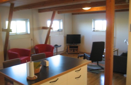 Skarby Apartment | Gårdsboende: Top-Rated Stay with Family-Friendly Amenities