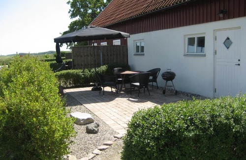 Skarby Apartment | Gårdsboende: Top-Rated Stay with Family-Friendly Amenities