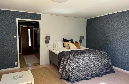 Burgsvik Hotel | Pet-Friendly Retreat at Gåsen Out - Family and Wheelchair Accessible
