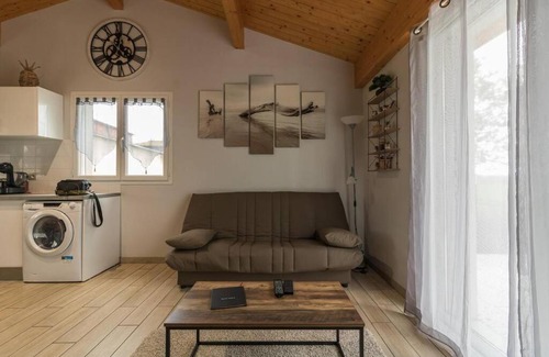 Revel House | Family-Friendly Gîte à la Ferme de la Bouriette - Rated 9.8
