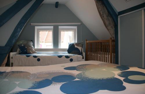 Fontaine-Lavaganne House | Cozy Gîte à la Ferme des Rooses - Child Friendly Retreat