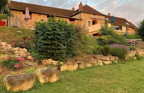 Vers House | Gîte 12 per: Guest Rated 10/10 with Ocean View & Spa