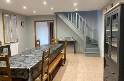Change House | Relaxing Gîte Near Le Mans with Nordic Bath & Nature Access