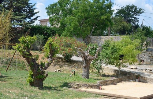 Lagorce Apartment | Family-Friendly Gîte near Vallon Pont d'Arc with Pool & Spa