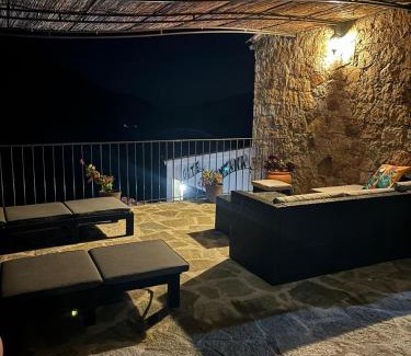 Manso House | Experience Oceanfront Bliss at NOUVEAU Gîte A Funtana