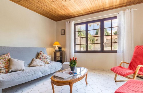 Aigrefeuille-sur-Maine House | Family-Friendly Gîte in Aigrefeuille-sur-Maine for 5