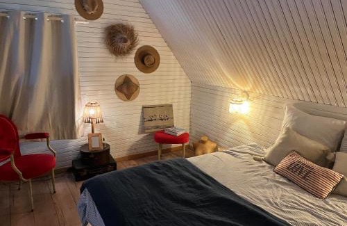 Trepied House | Family-Friendly Gîte Aimée De L'Etoile - Guest Rated 9.7/10