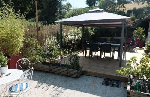 Ueberstrass House | Charming Gîte alsacien with Garden near Switzerland & Germany